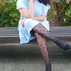 NWOT Snag Tights 40 Den Polka Baby Black Sheer Tights Size C